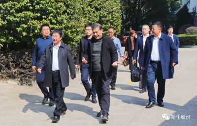 【公司新闻】盐湖股份董事长贠红卫一行莅临神殿娱乐股份考察指导